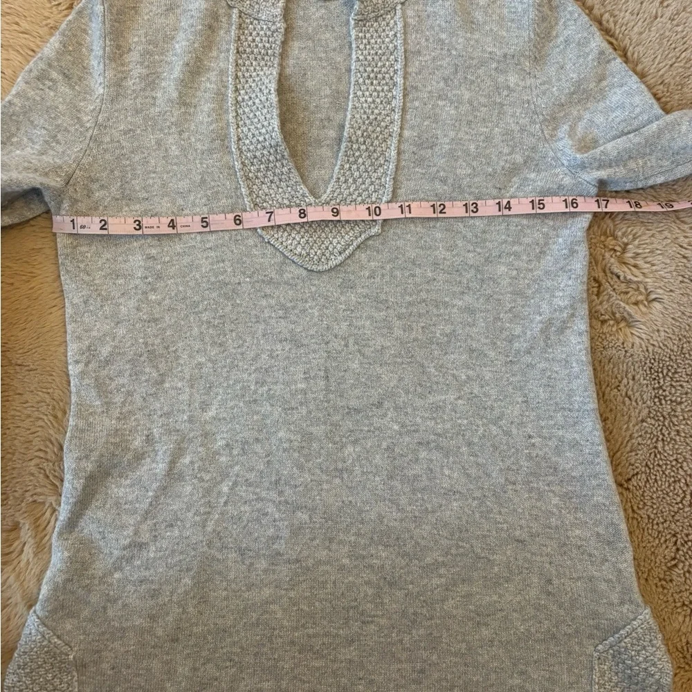 Tory Burch 100% cashmere tunic sweater, Women’s Small